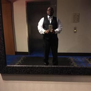 Meet your Posher, Ronnie